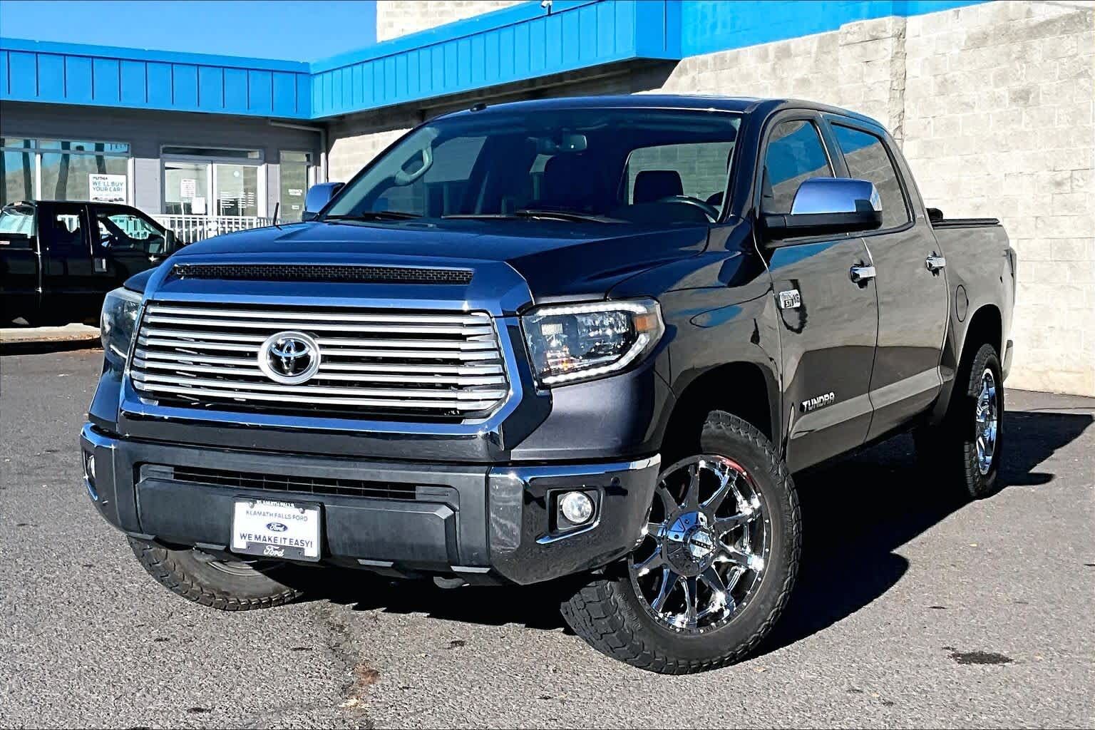 2017 TOYOTA Tundra