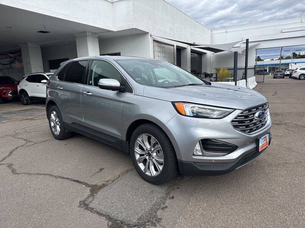 2024 FORD Edge