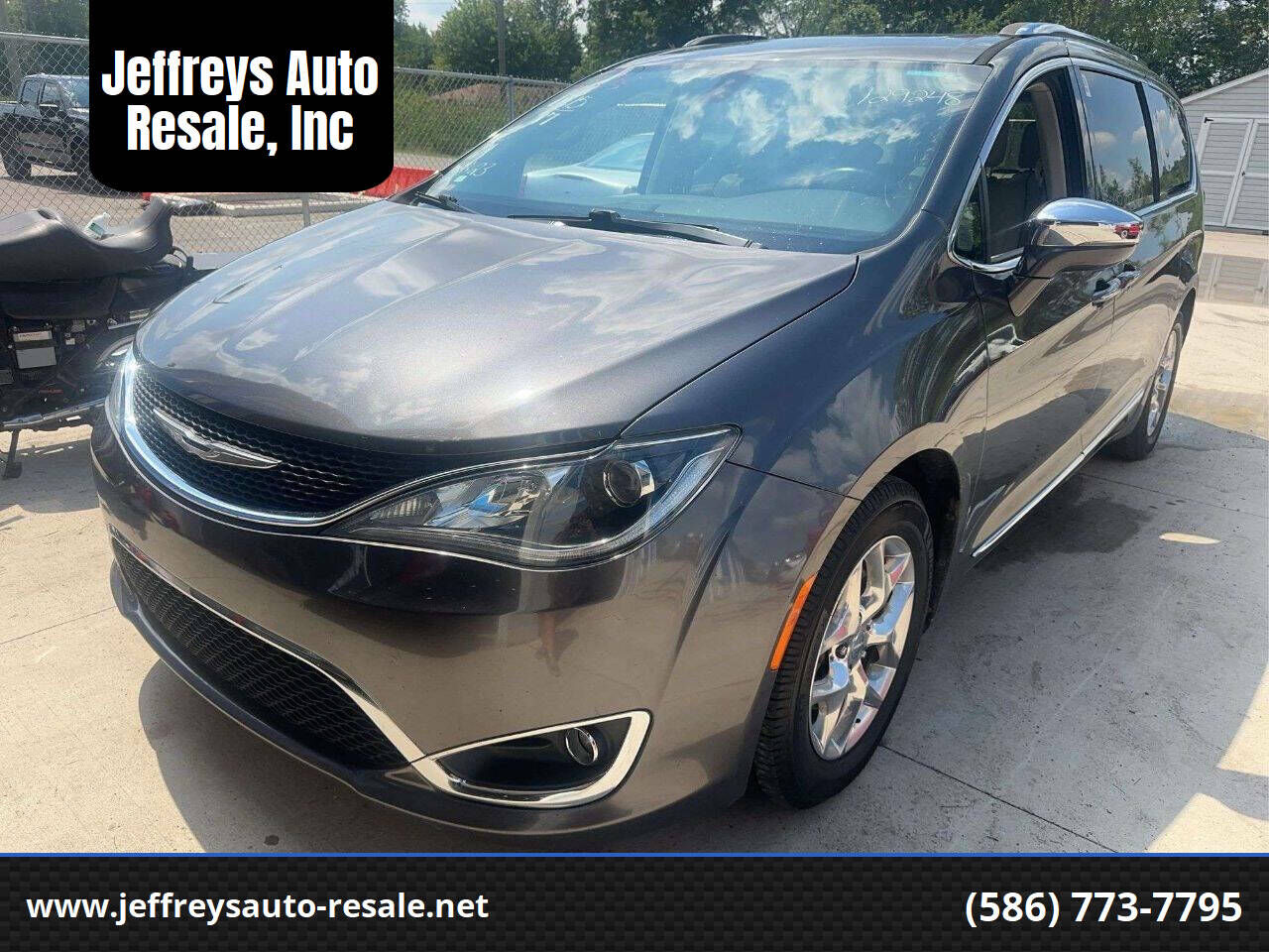 2017 CHRYSLER Pacifica