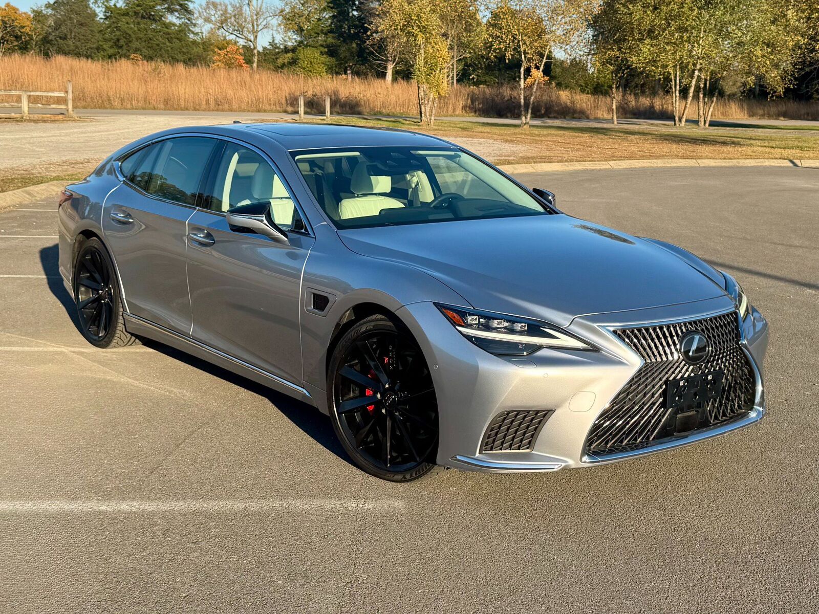 2023 LEXUS LS