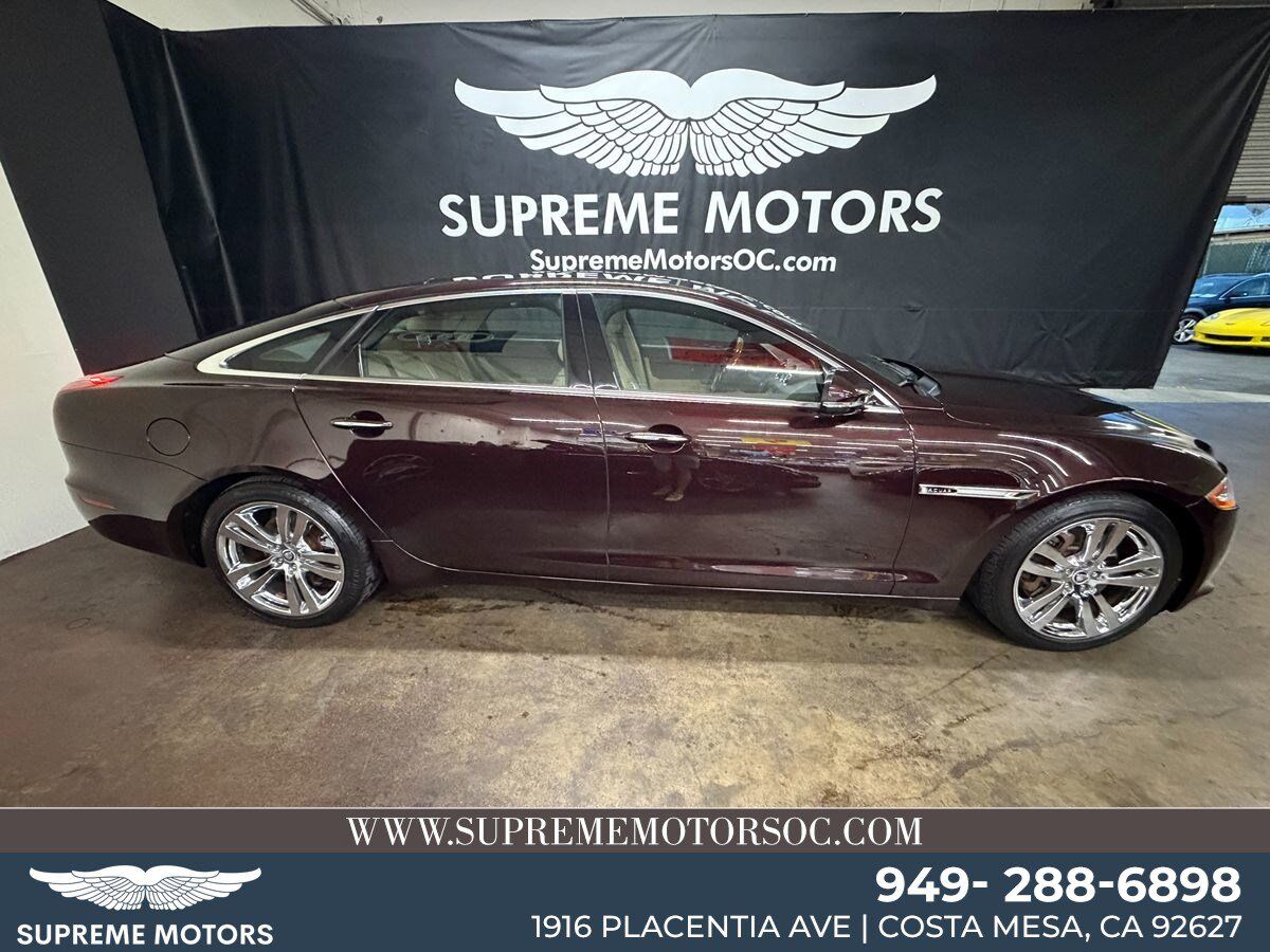 Jaguar XJ