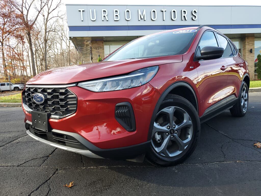 2025 FORD Escape