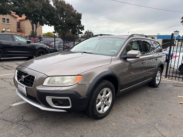 2008 VOLVO XC70