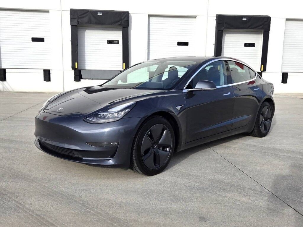 2018 TESLA Model 3