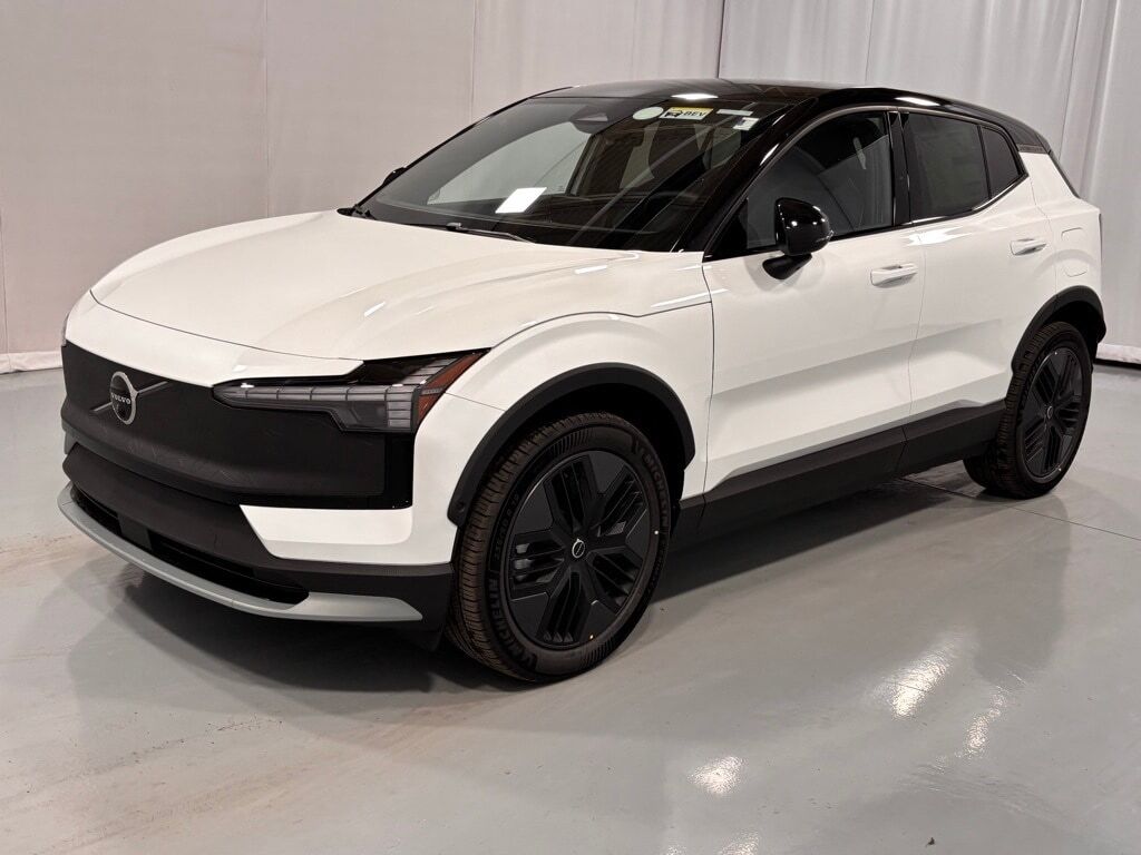 2026 VOLVO EX30 CC