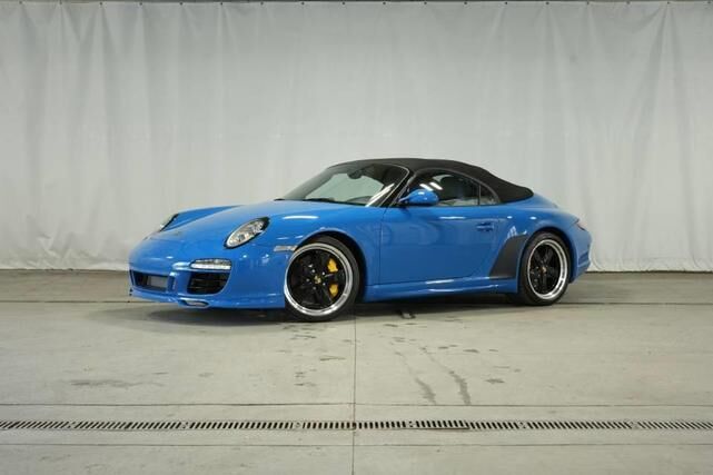2011 PORSCHE 911