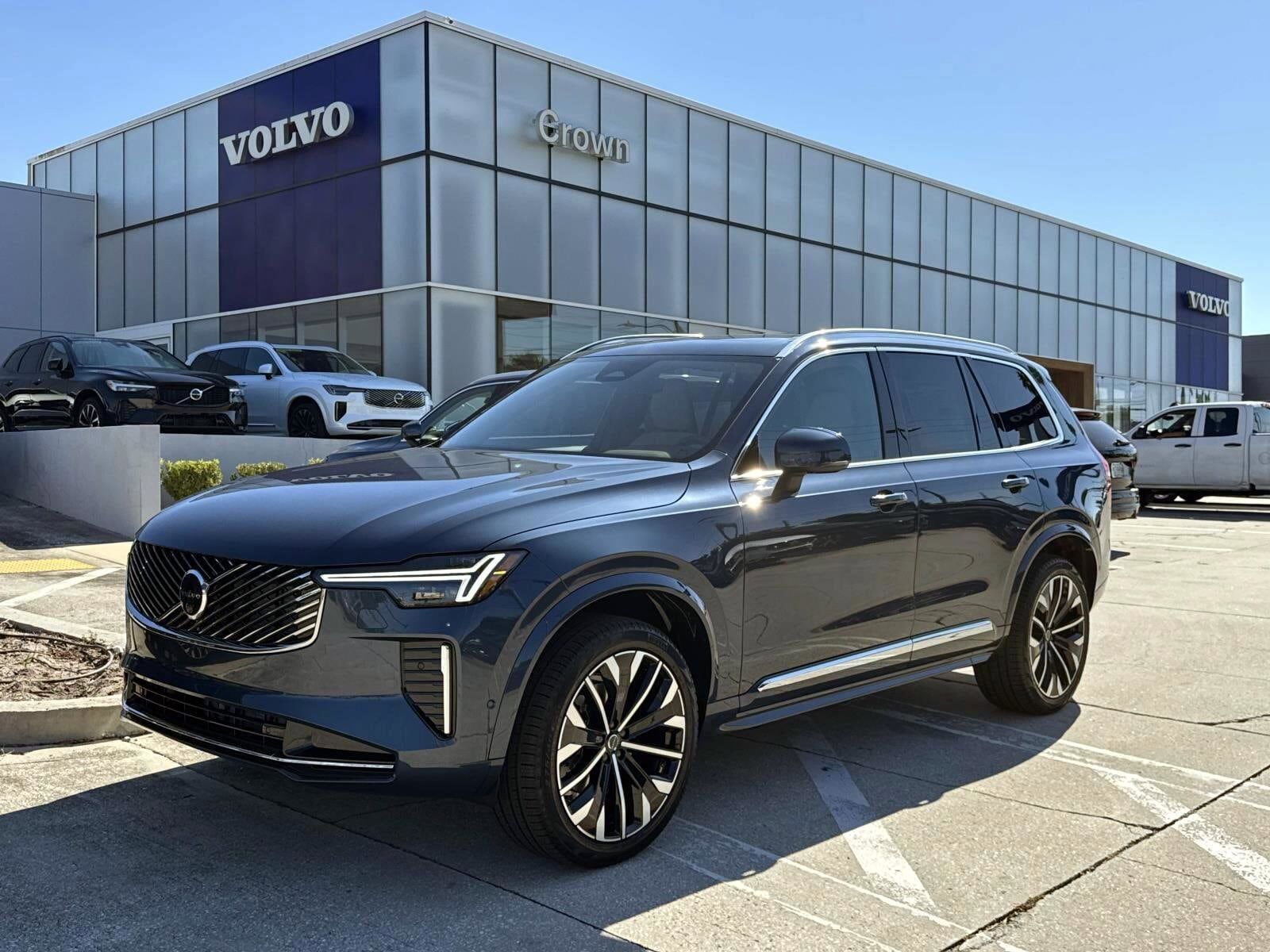 2026 VOLVO XC90