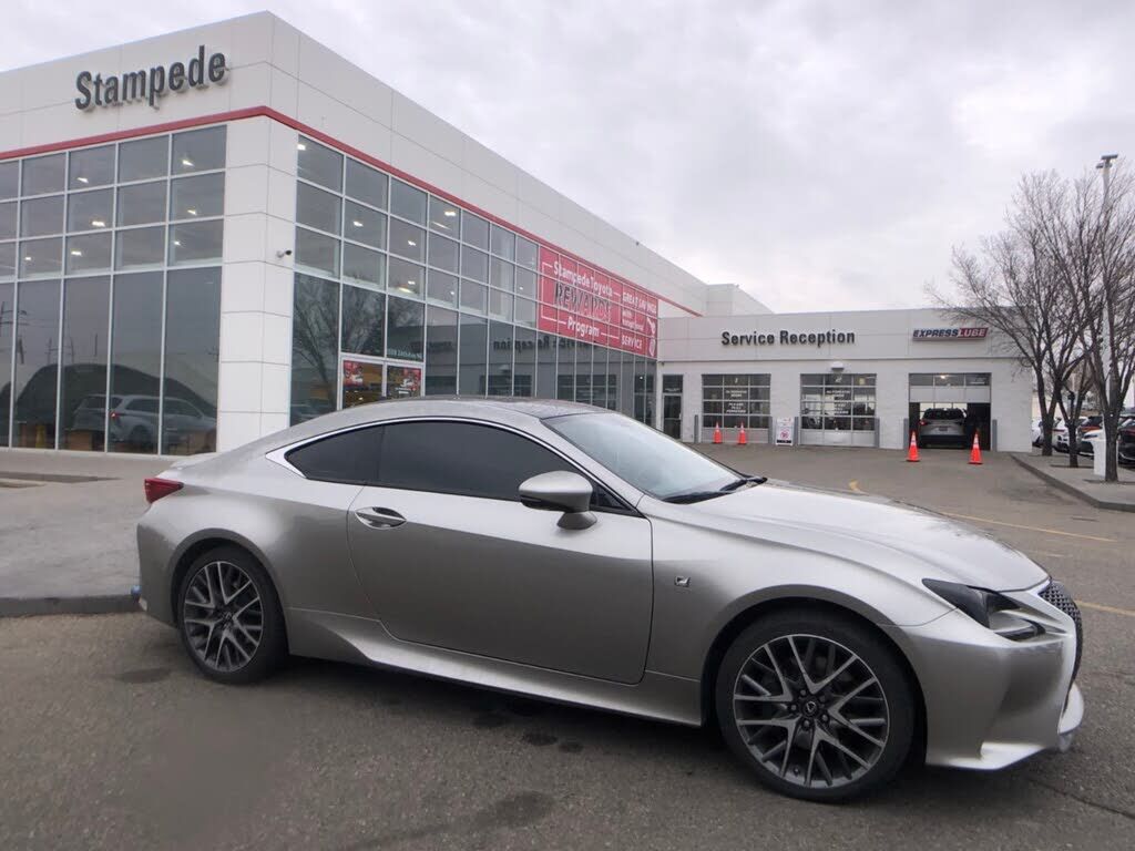 Lexus RC