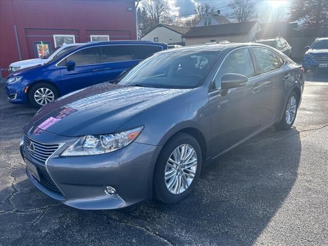 2014 LEXUS ES