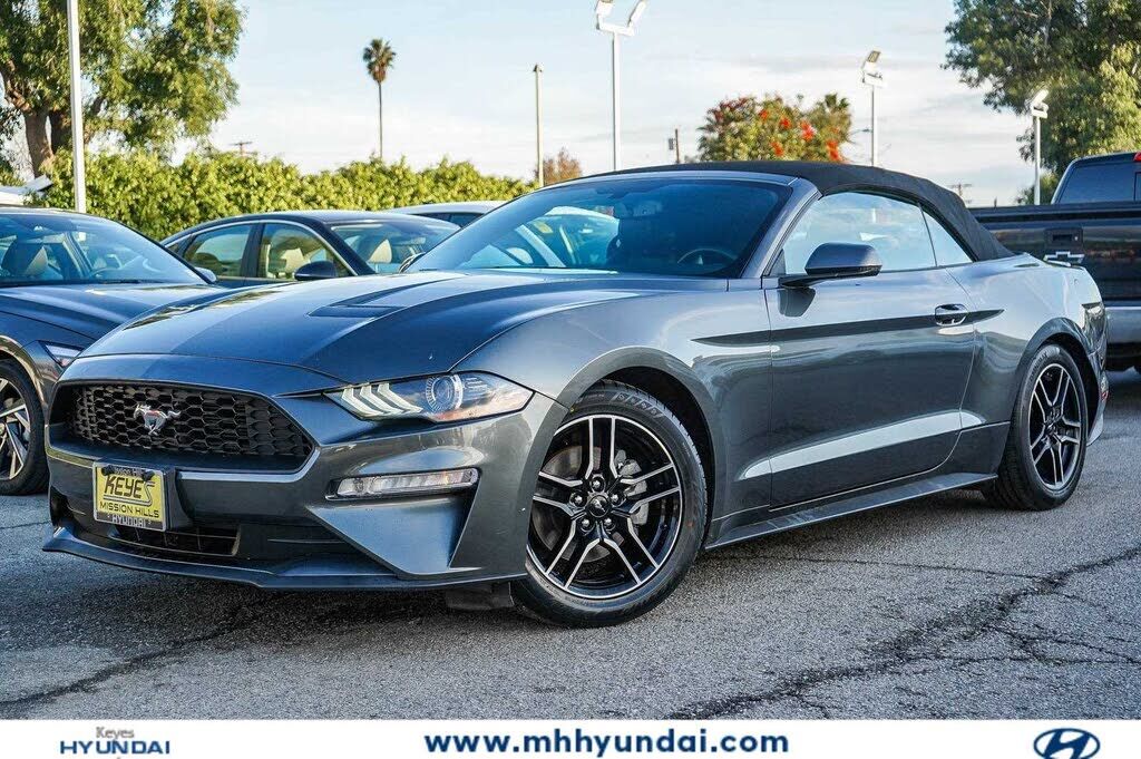 2020 FORD Mustang