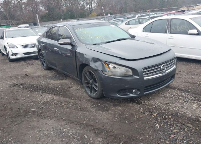 2011 NISSAN Maxima