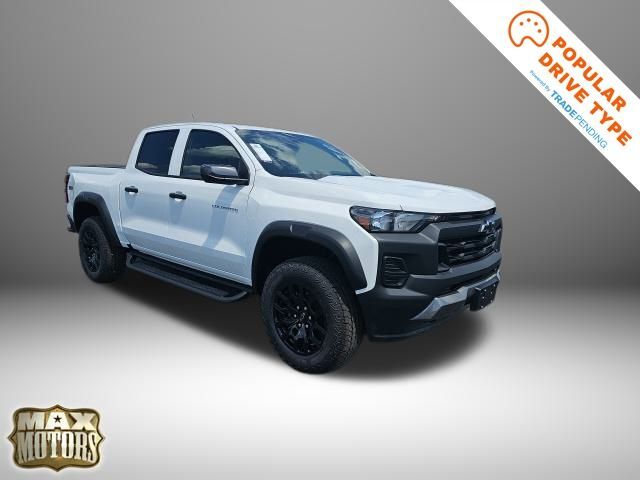 2025 CHEVROLET Colorado