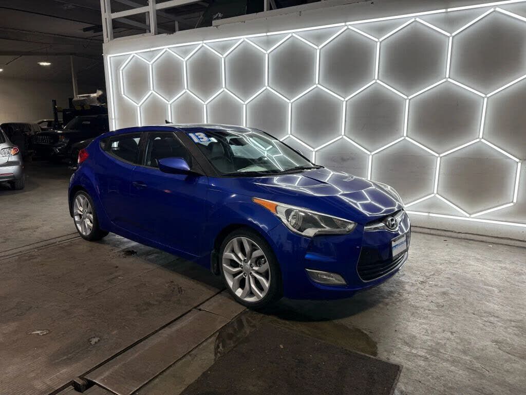 Hyundai Veloster