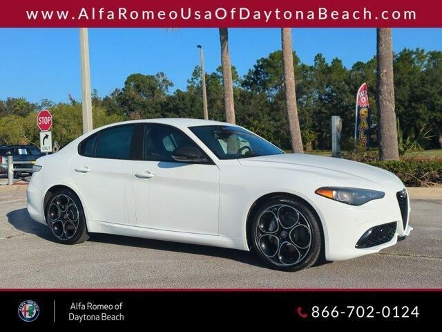 2025 ALFA ROMEO Giulia