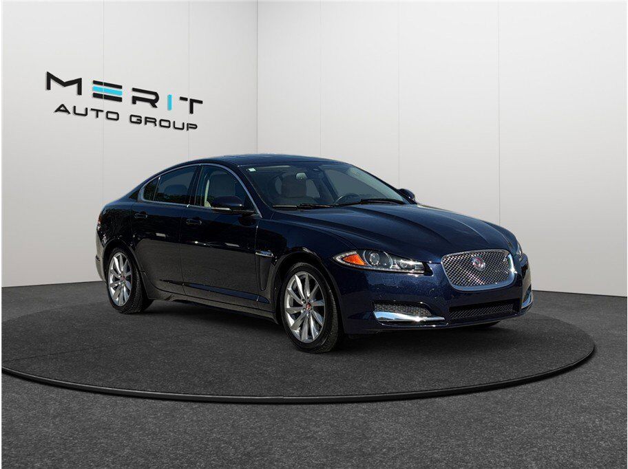 2015 JAGUAR XF