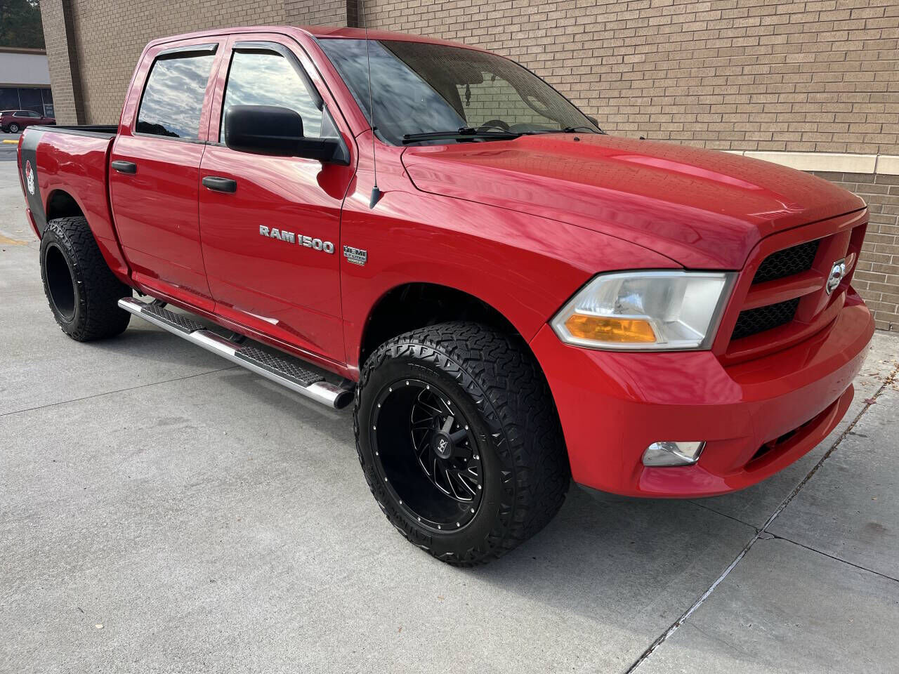 2012 DODGE Ram