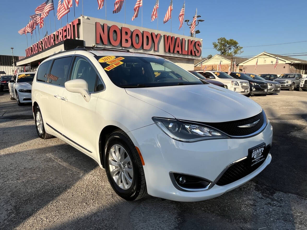 2017 CHRYSLER Pacifica