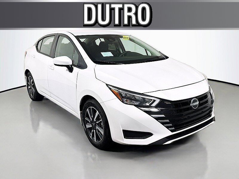 2025 NISSAN Versa