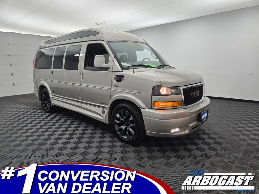 2023 GMC Savana