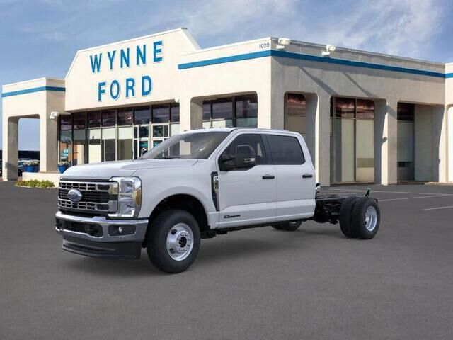 2025 FORD F-350