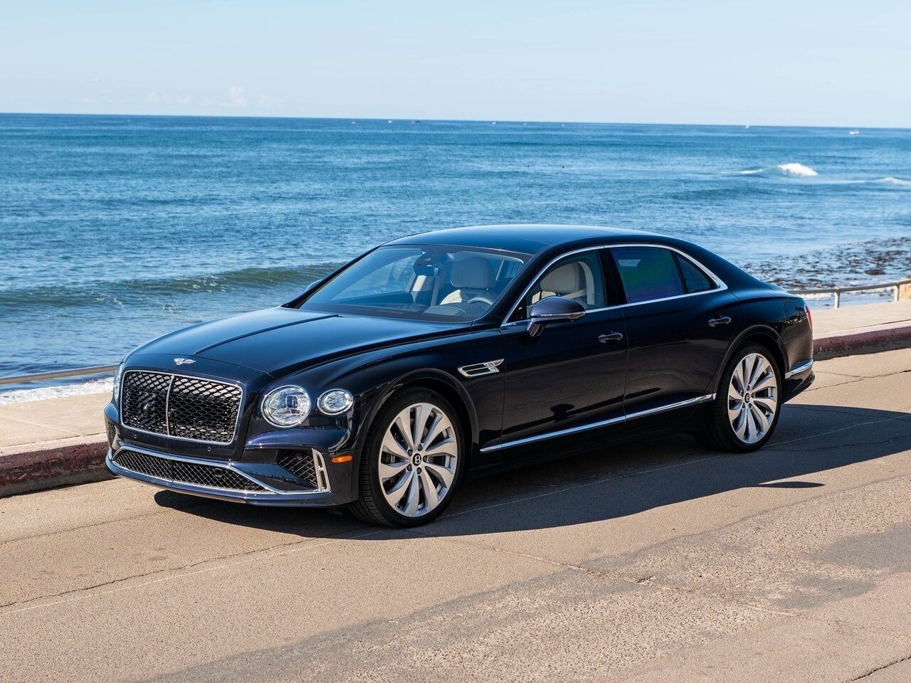 2026 BENTLEY Flying Spur
