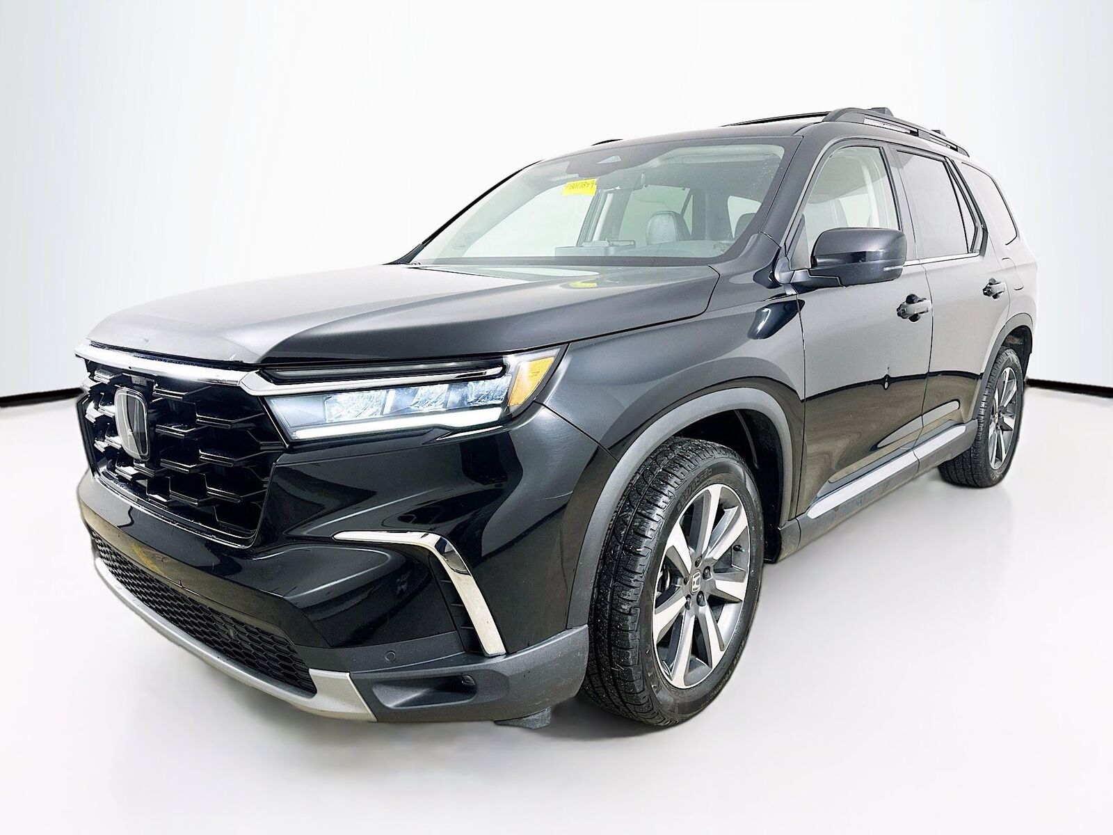 2023 HONDA Pilot
