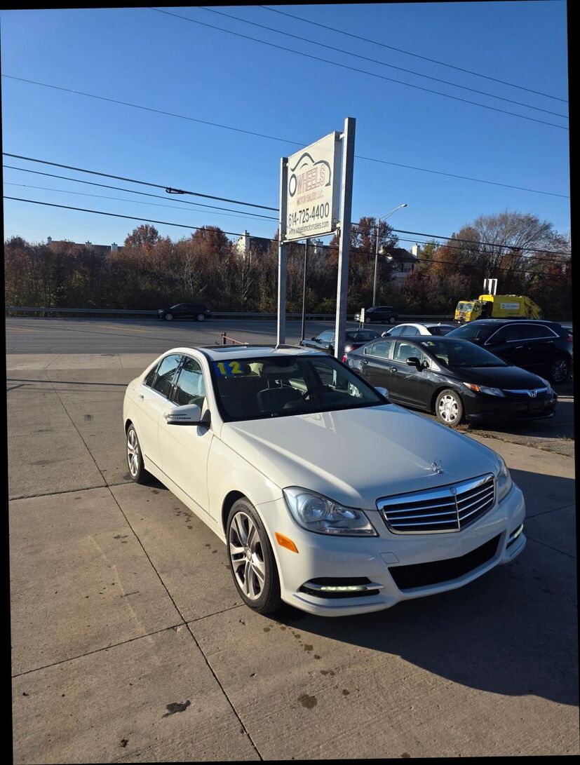 2012 MERCEDES-BENZ C-Class