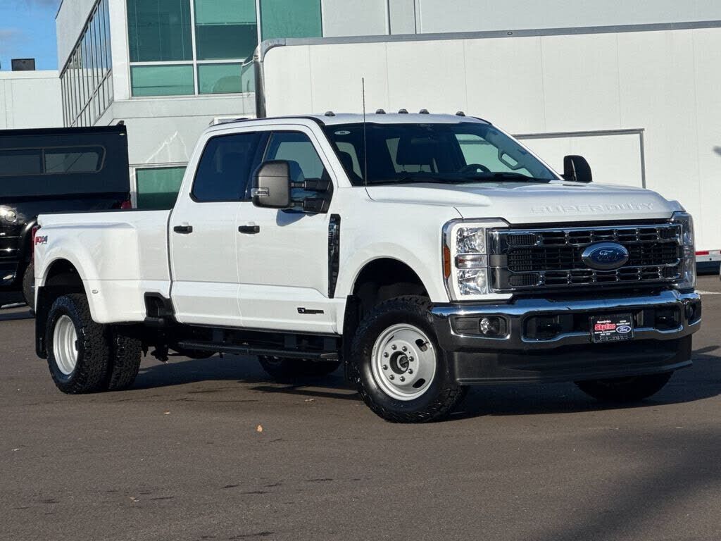 2024 FORD F-350