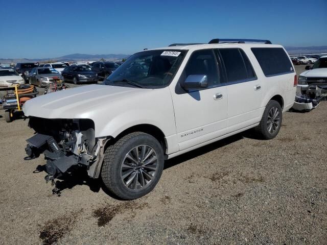 2017 LINCOLN Navigator L
