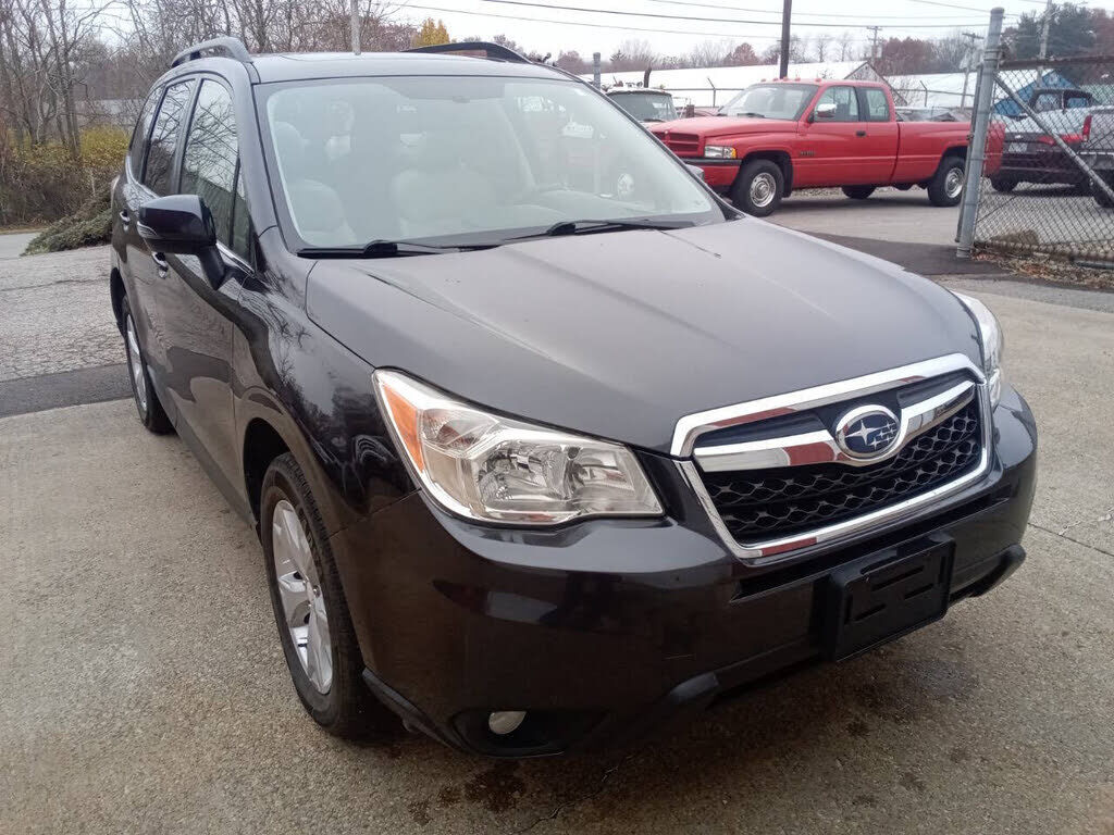 2014 SUBARU Forester