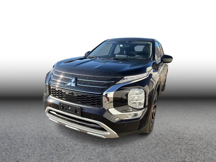 2025 MITSUBISHI Outlander
