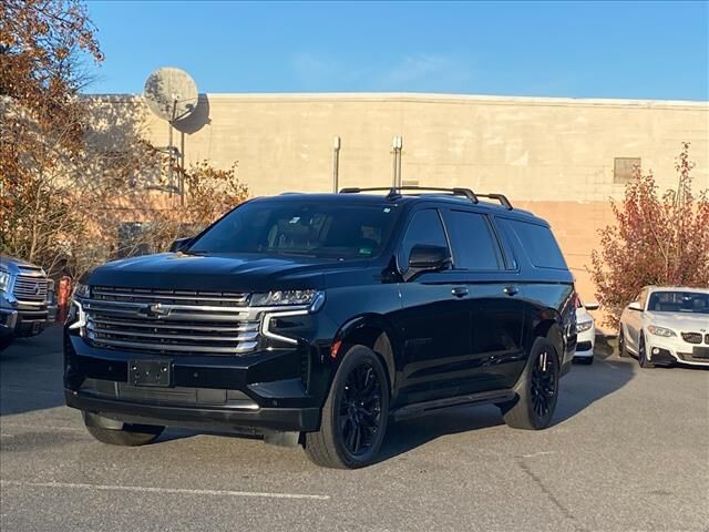 2022 CHEVROLET Suburban