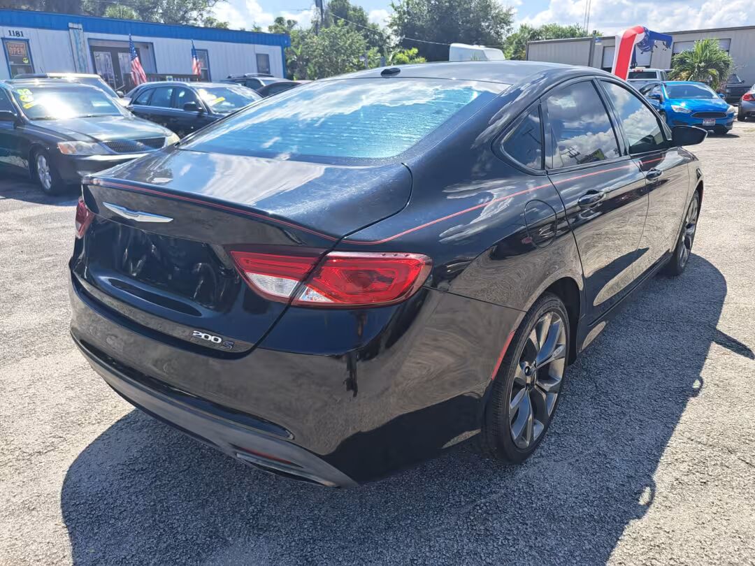 2015 CHRYSLER 200