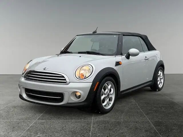 MINI Cooper Convertible