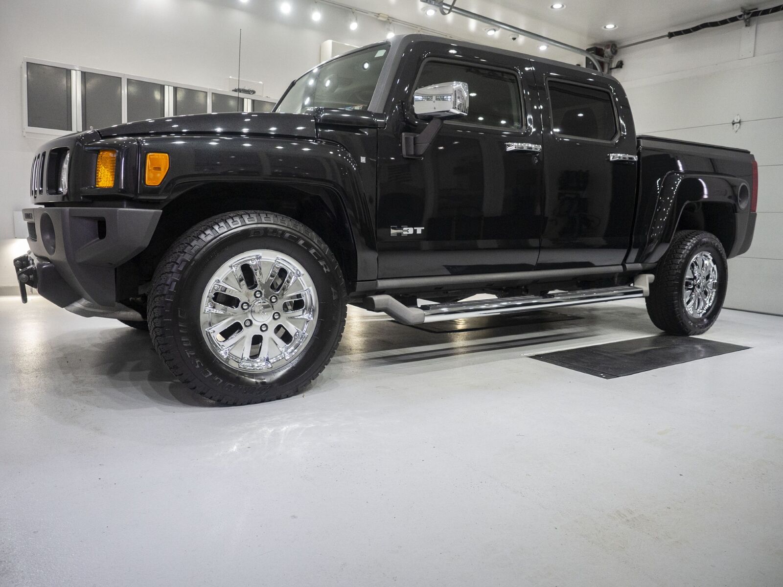 HUMMER H3T