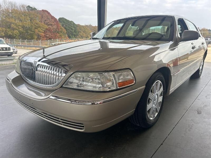 Lincoln Town Car