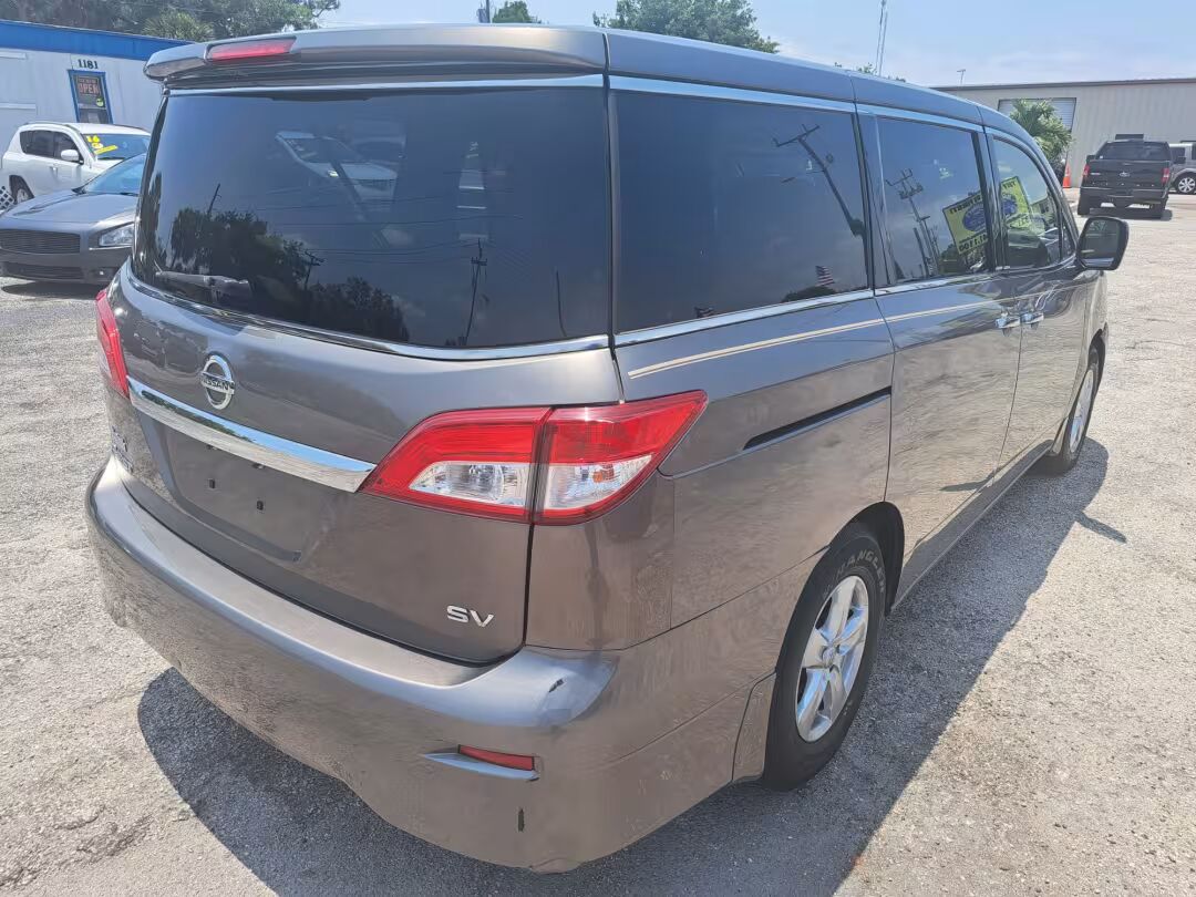 2015 NISSAN Quest