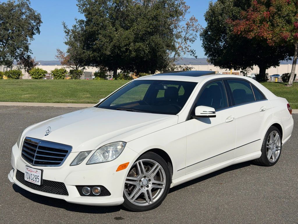 2010 MERCEDES-BENZ E-Class