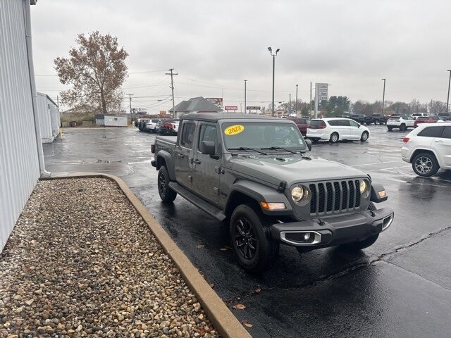 2023 JEEP Gladiator