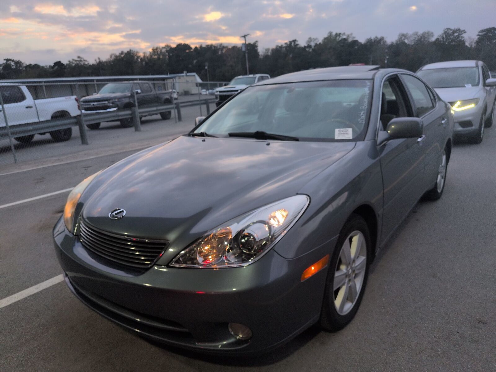 Lexus ES