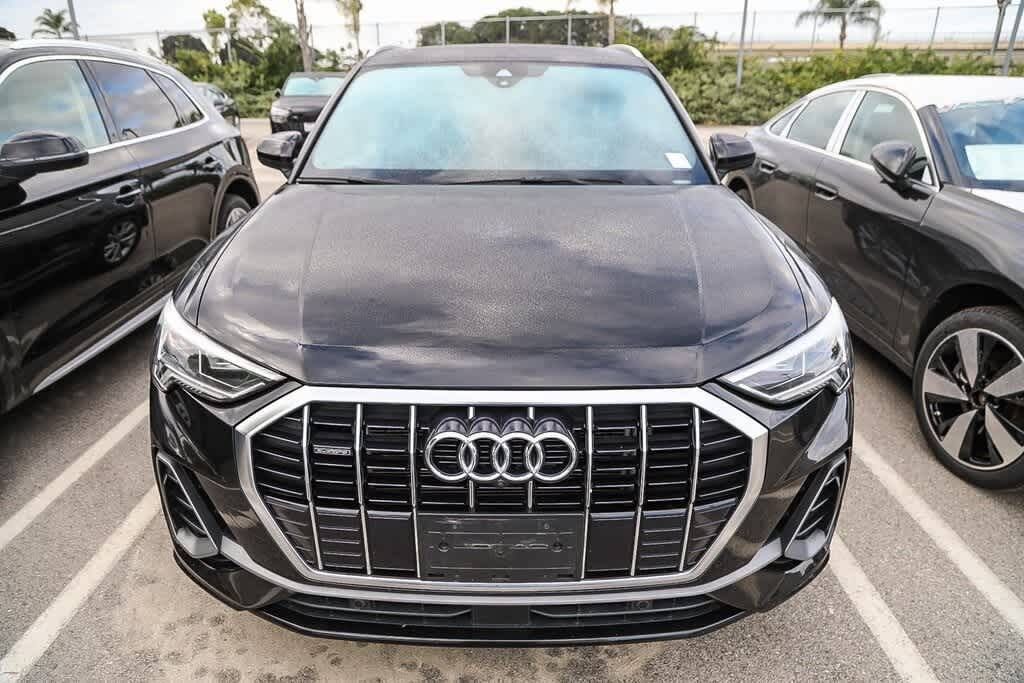2022 Audi Q3