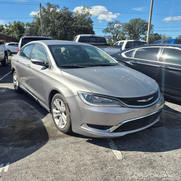 2015 CHRYSLER 200