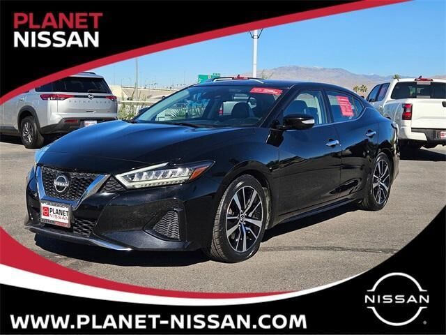 2023 NISSAN Maxima