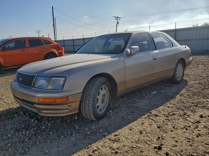 Lexus LS