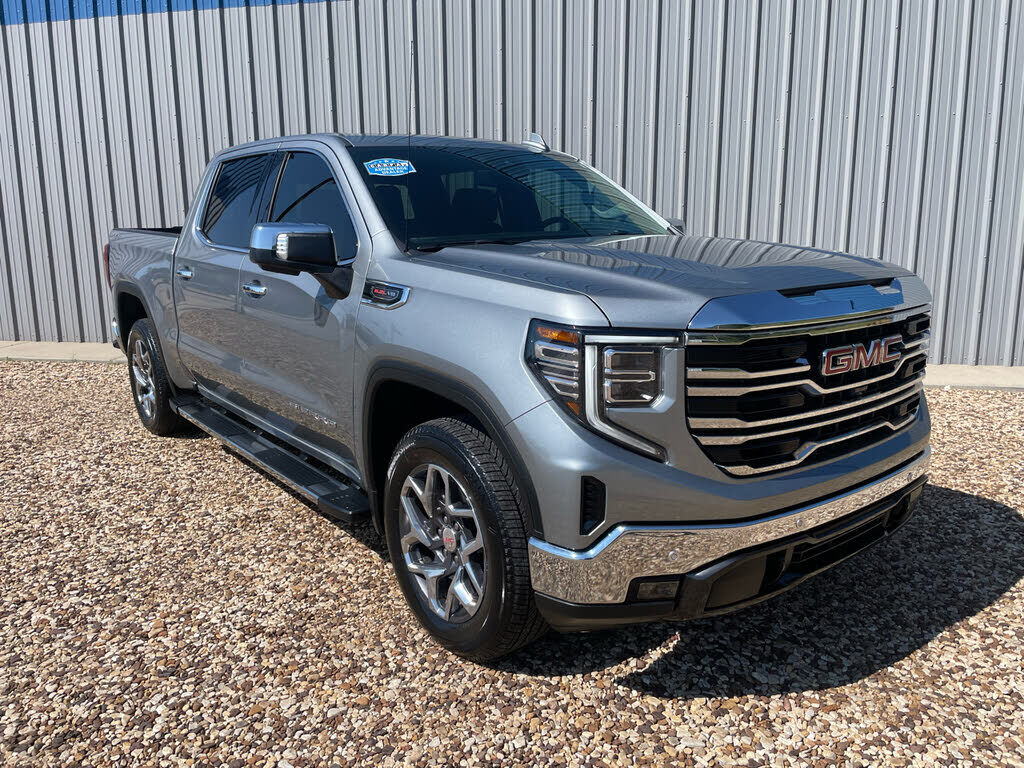 2023 GMC Sierra