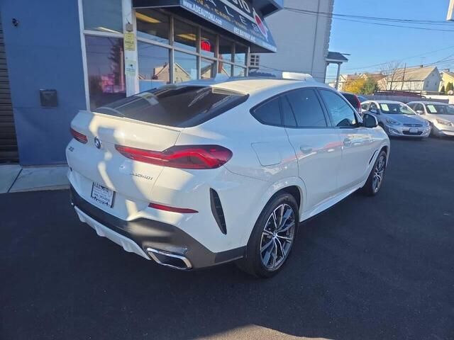 2022 BMW X6
