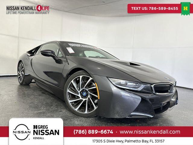 BMW i8