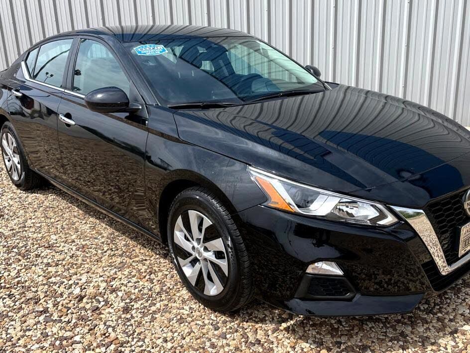 2021 NISSAN Altima