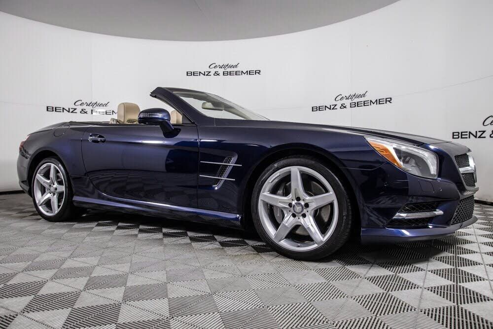 Mercedes-Benz SL-Class