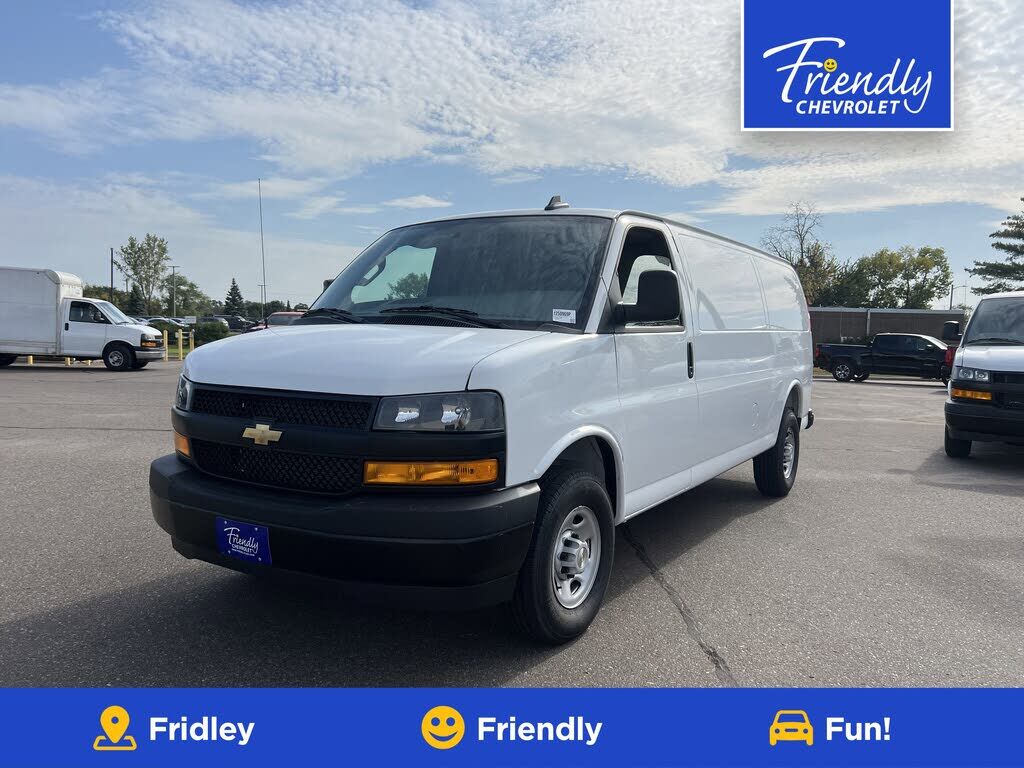 2025 CHEVROLET Express